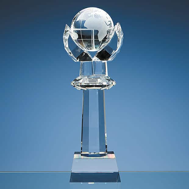 Crystal World Globe Column Award - Robert Chapman Presentations